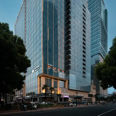 Meijin Full Suite Apartment Hotel (Jinji Lake Expo Center Branch) Hotels near Suzhou Ferris Wheel