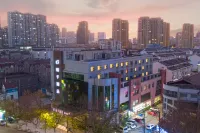 Orange Hotel (Jiangyin Renmin Road Pedestrian Street Branch) Отели рядом с достопримечательностью «Музей Цзянъюнь»