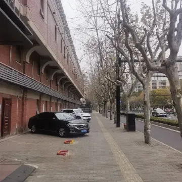 HanTing Hotel (Shanghai New International Expo Center, Longyang Road Subway Station) Отели рядом с достопримечательностью «Парк Века»