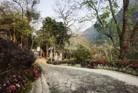 Longhushan Resort
