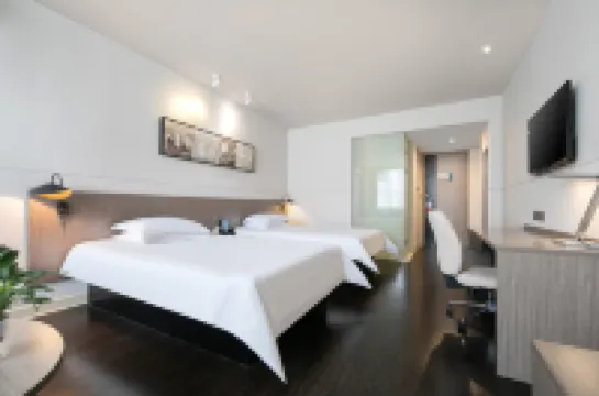 Jinjiang Inn Select (Xiangyang Second Qichecheng South Road)