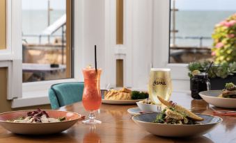 Cbh the Beaches Hotel and Spa