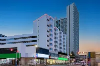Junyi Chain Hotel (Xinyang Railway Station) Hotel di Xinyang