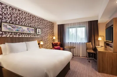 Leonardo London Heathrow Airport Hotels in Heathrow