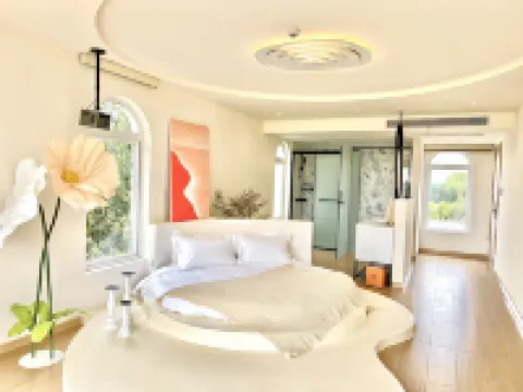 Shanghai Once has Meow Homestay