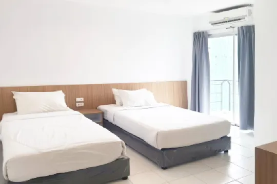 Patong Bay Inn