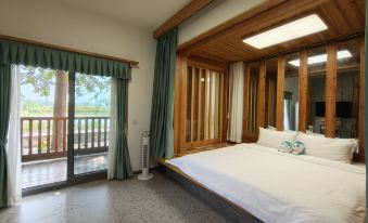 Baima Lake Yuluwan Homestay