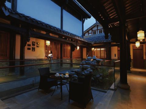 Ancient City Memory Hotel (Songpan Ancient City Scenic Area)