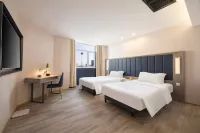 Quebec Hotel (Shenyang Consulate Color TV Tower Night Market)