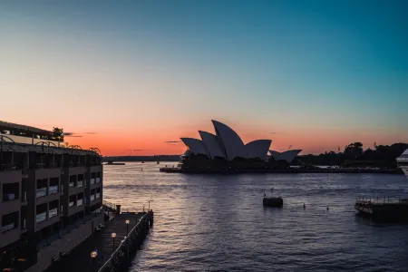 Park Hyatt Sydney Отели рядом с достопримечательностью «Остров Пинчгут»