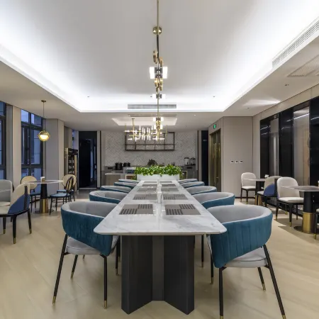 Tuke China Hotel (Pingyang Shuitou Approval Center)