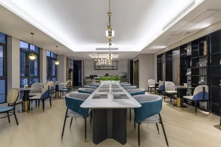 Tuke China Hotel (Pingyang Shuitou Approval Center)