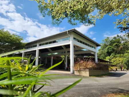 Cherengin Hills Convention & Spa Resort