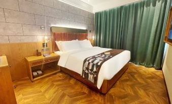 James Joyce Coffetel Hotel (Tianjin Dongli Kaifaqu Subway Station)