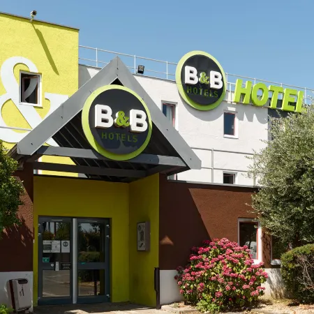 B&B Hôtel Evry Lisses 1