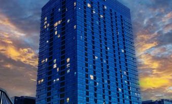 Huidelong International Apartment