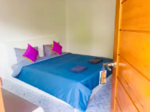 แอทเดอะบีช เกาะล้าน โรงแรมในเกาะล้าน