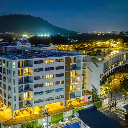 HOMA Phuket Town