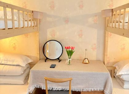 Man Shiguang Hostel (Hefei Railway Station Shengli Square)