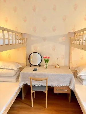 Man Shiguang Hostel (Hefei Railway Station Shengli Square)