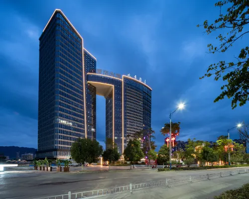 Baoshan Qinghua Seaview Hotel (Qinghua Building) Hotels in Baoshan