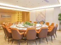 Yibin Grand Hotel Hotels in Yibin