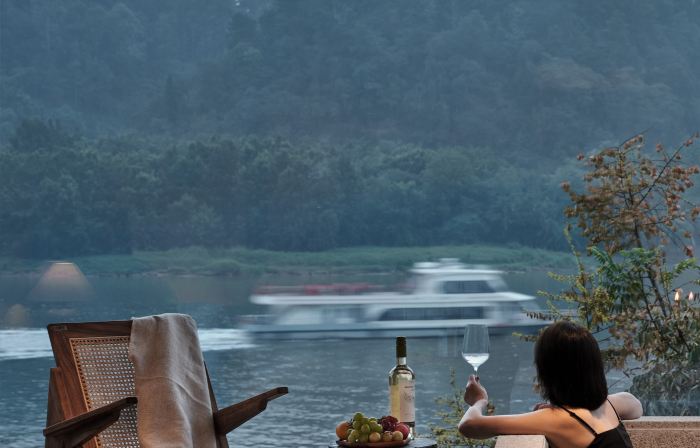 Leshan Giant Buddha Scenic Area River View Hotel [ The most popular hotels for tourists]