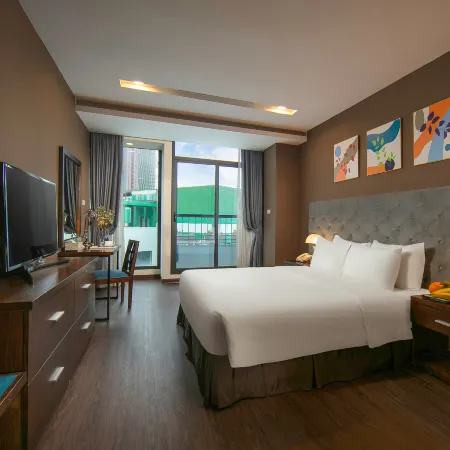 Brilliant Me Tri Hotel