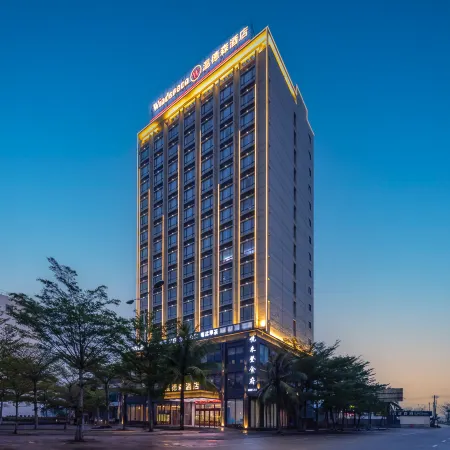 Wyndham Hotel Lingao