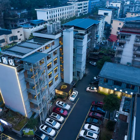 Chenzhou Yiduo Hotel