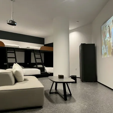 Star Trail esports Hotel