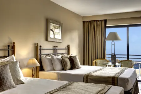 Verdi St George's Bay Marina Отели в г. Сент-Джулианс