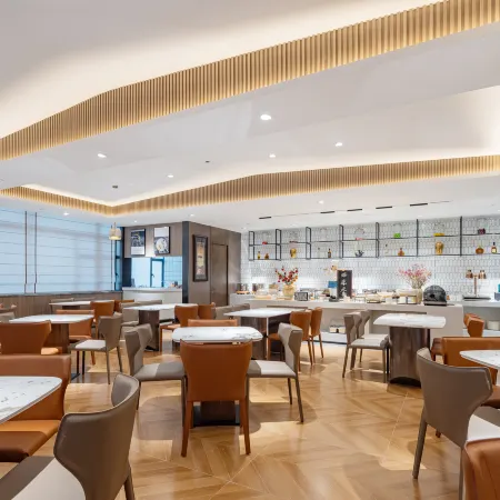 Lingmei International Hotel