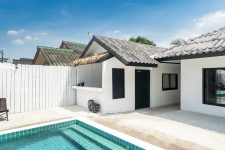 Wolin Patong Greeen Resort Отели рядом с достопримечательностью «Tha Rua Shrine»