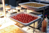 Milan Hotel - breakfast