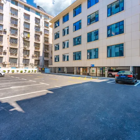 Mehood Theater Hotel(Cili County,Zhangjiajie City )