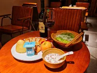 Dongpo Shuba Hotel (Jinlinwan Love Town, Qilin District)