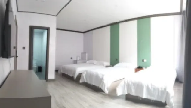 Yunbai Hotel