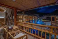 Wanda Moments Guesthouse，Lugu Lake - Balcony