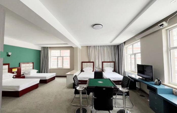 Meiluntian Business Hotel