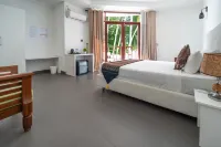 Silver Oasis Maldives Hotels in Himmafushi