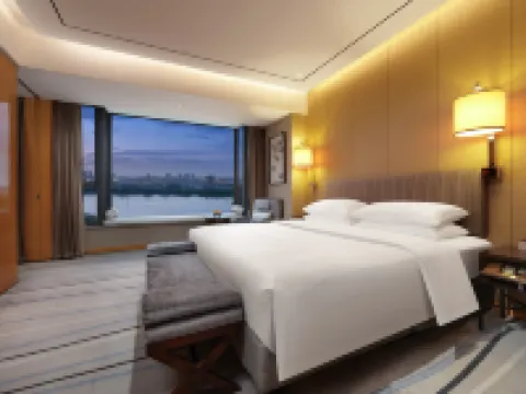 Sunstone Plaza Hotel Hoteles en Lu'an