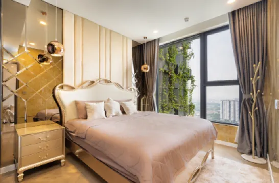 Lumiere河畔KN假日公寓 鄰近Petrovietnam Landmark的酒店