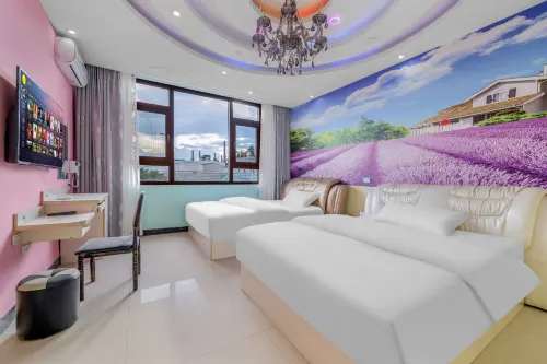 Qujing Meitu Business Hotel