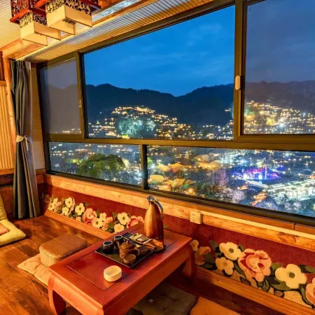 Xijiang Qianhu Miaozhai Hanshe Inn (Observation Deck Store)