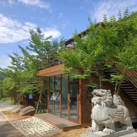 Xuancheng ZhiYuan Impression Hotel