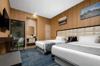 YING PAN THE TOPHAMS HOTEL