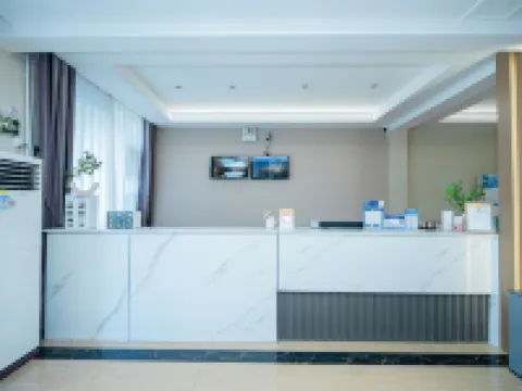Dongfeng Boutique Hotel (Ningling Bus Station) Hotels in Ningling