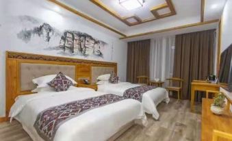 Shiyu Fengqing Hotel (Zhangjiajie National Forest Park Sign Store)