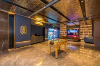 Suisse Place International  Hotel (Wuhu Zhongshan Road Pedestrian Street Wuhu Station) - Airport Shuttle